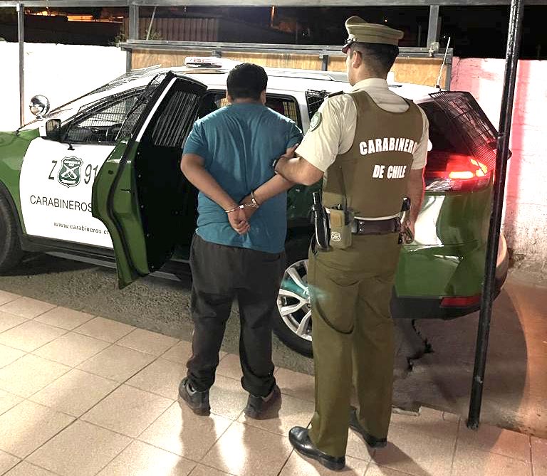 Andes On Line Carabineros Sorprende A Delincuente Transportando