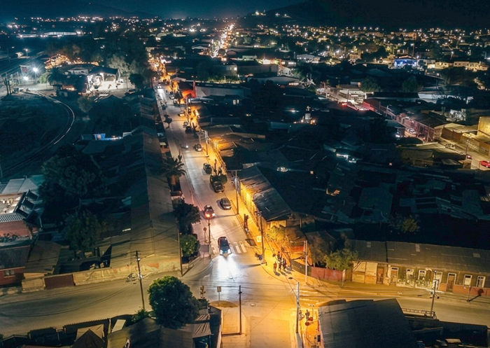 Llay Llay cuenta  con tres kilómetros de nuevas luminarias peatonales en calles de la comuna