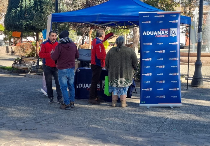 Andes On Line Aduana De Los Andes Difunde Su Labor Entre La Comunidad