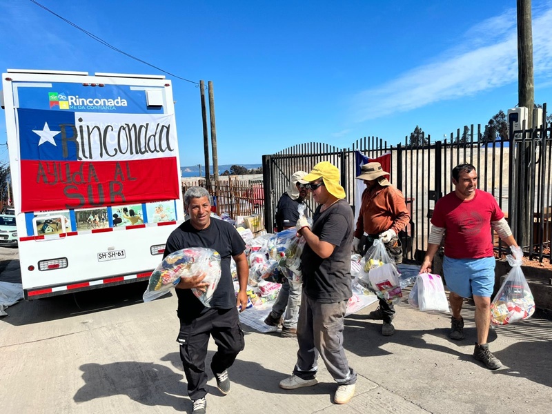 Entregan en Penco ayuda recolectada en campaña “Rinconada ayuda al Sur”