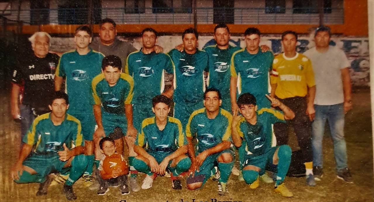 Foto del recuerdo del Campeonato de Los Barrios del Club Deportivo San José